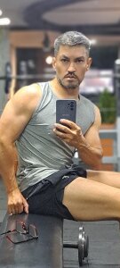 Gio_Linares Public Pic 3