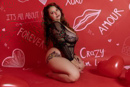 Emawalker_ Valentine's Day 2026  3. fénykép