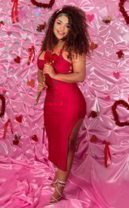 jones_maddy_ 🌹 Valentine's Day kisses, looks and pranks Εικόνα 5