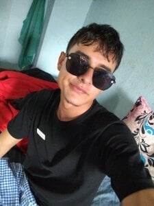 attractive-sexx Public Immagine  6