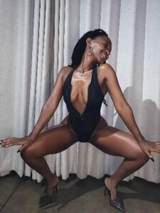 Zdjęcia chocolatehotwife Public:  5