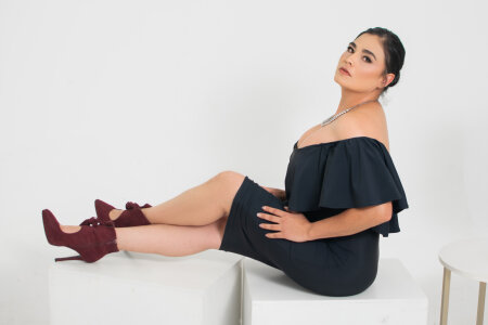 AnnieeRosse Essence of Silk . fénykép