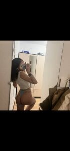 ReathaKiss Public Bilde 3