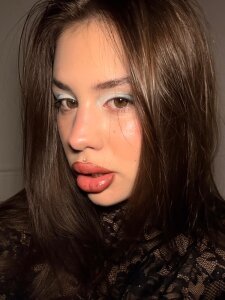 Lorelaai Public зображення 2