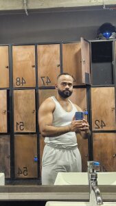 Hiansexxx Public Pic 2