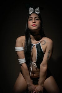 nicki_snow sexy sexy halloween Pic 4