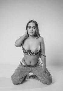 AlanaWoods_Public图片 4