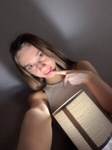 PetraHambelton Light the way for me🪄 Pic 3