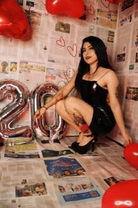 Samanta_kl San valentin Day Gambar 6