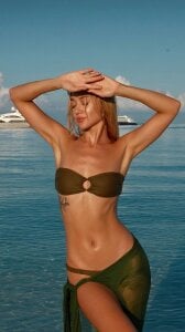 rodeo__drive mee Pic 2