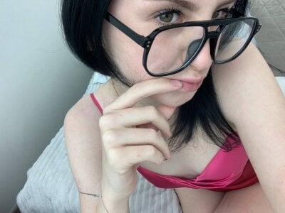 NancyGlo Flirty Hình 3