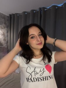 TalishaSturdy a smile recognized as unique🥰 Pic 5