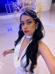 criss_21_ Greek Goddess.⚖️⚔️ Pic 3