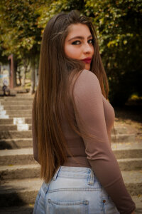 gigi_hadidx_ Public Pic 3