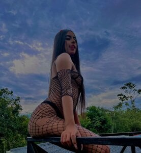 SAMY_AND_ARI ARIANA Kuva 5