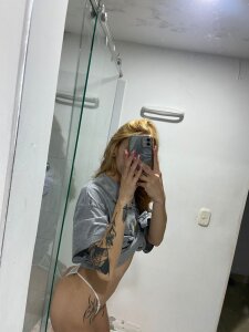 emily_pons Sexyyy Damn Pic 4