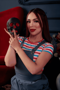 nikolevoshkie_ Hi, I’m Chucky 🔪 Gambar 8