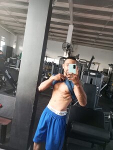 RichardWithe_ Gym time slika 2