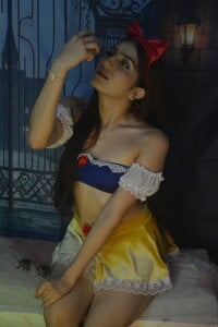 Tatiana_Jaramillo happy hallowen 2025 Pic 4