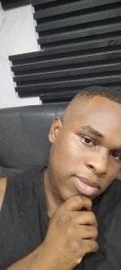 Amun_obsidian I cut my hair Pic 3