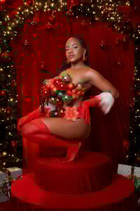 VictoriaKroft 🎁 Pic 5