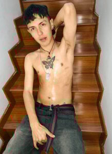 on the stairs de NaytonFreeman  2 photos