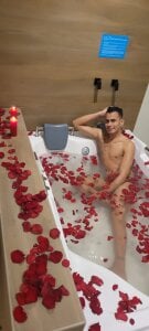 Charliejones_Happy Valentine's Day Bild 2