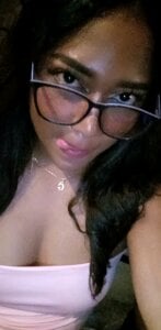 SamJones_ ME OUTSIDE Pic 2