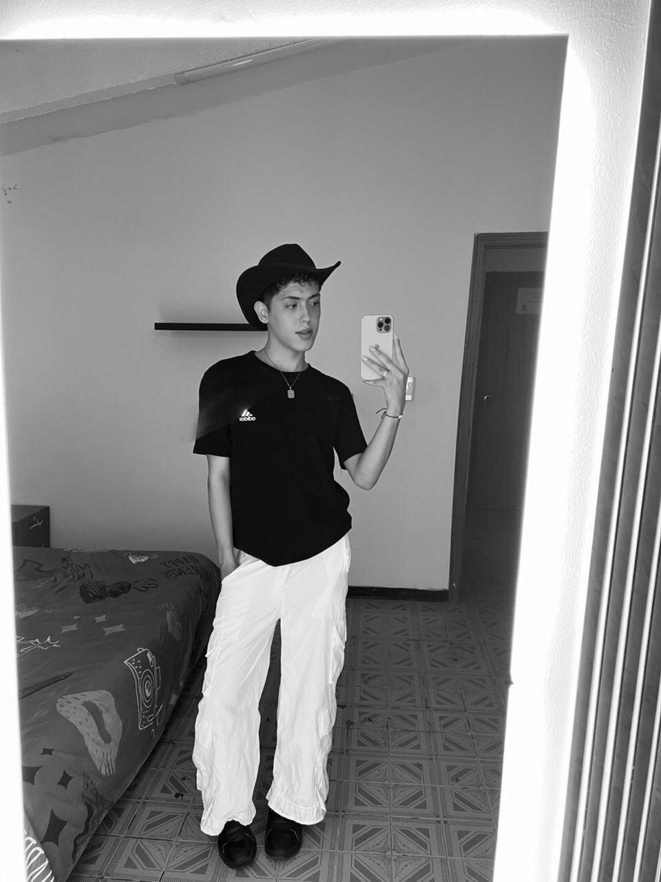 Iamcami_ Trending Pic 9062