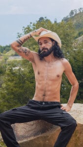 Hisoka_011 Let's warm up and have the best experience... Pic