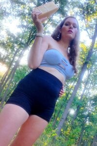 Midnight_MunchのLet me do my jobの 3枚の写真