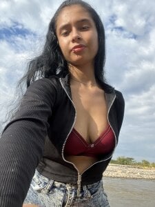 Bonnie_willliams19 Public Pic 2