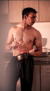 Muscle_Scott SEXY MUSCULAR MAN IN THE KITCHEN😈❤️‍🔥 Bilde 3