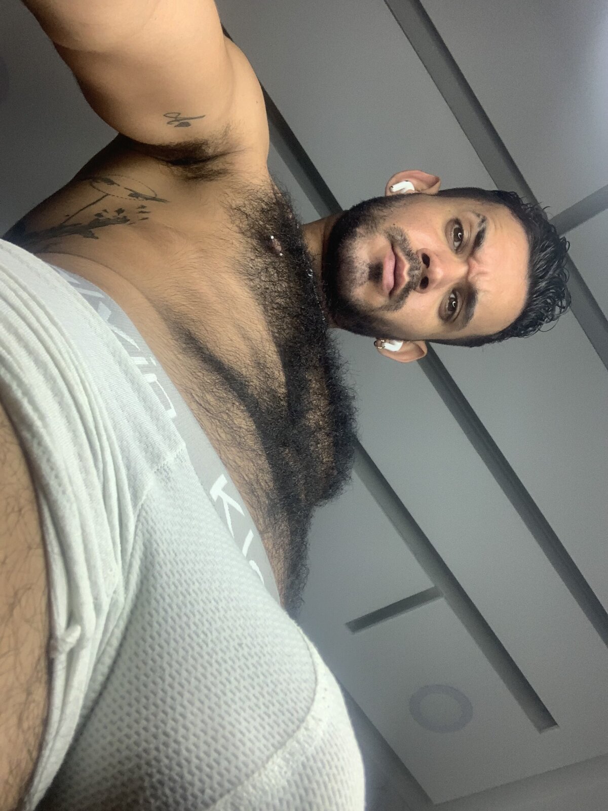 EthanGrey Trending Pic 1414