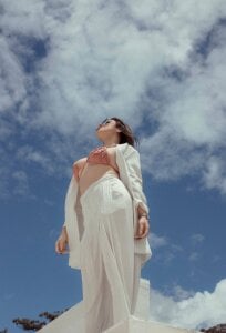 samy_clay A different vision of me💖 Pic 3