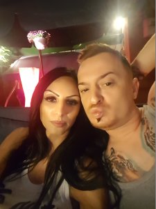 Xveryhotcouple | Live Sex Cams - Free Porn Cams, Live Porn, Adult ...