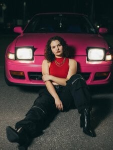 OnitaSkare Velvet Motion Pic