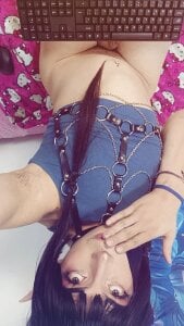 Thali_a Cum(e) and play with me slika 2