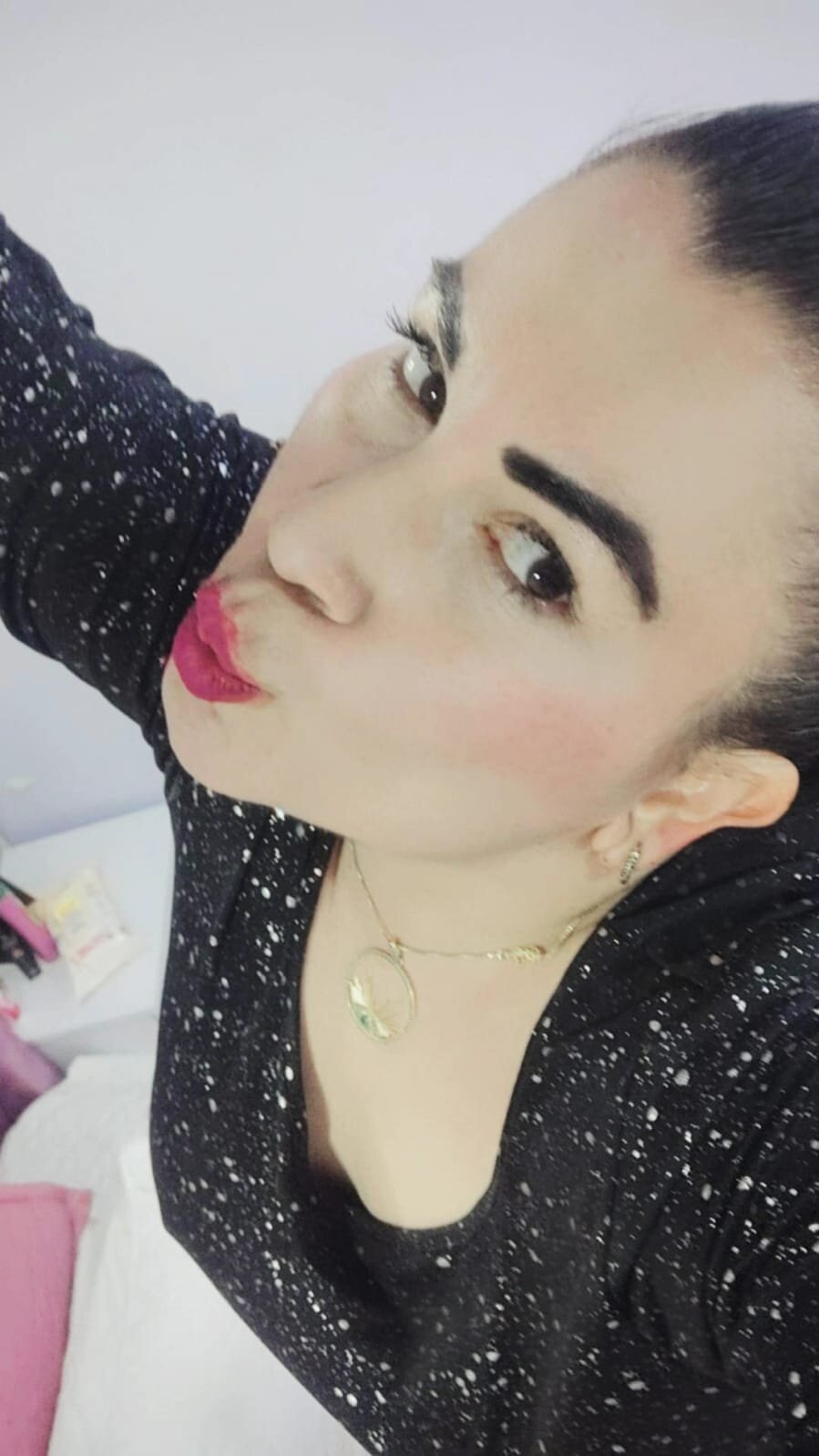 Трендове зображення  4838 AriannaAdames