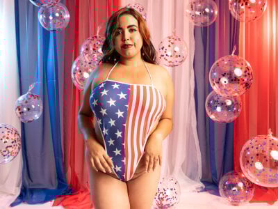 LillyCandy Public Pic 3