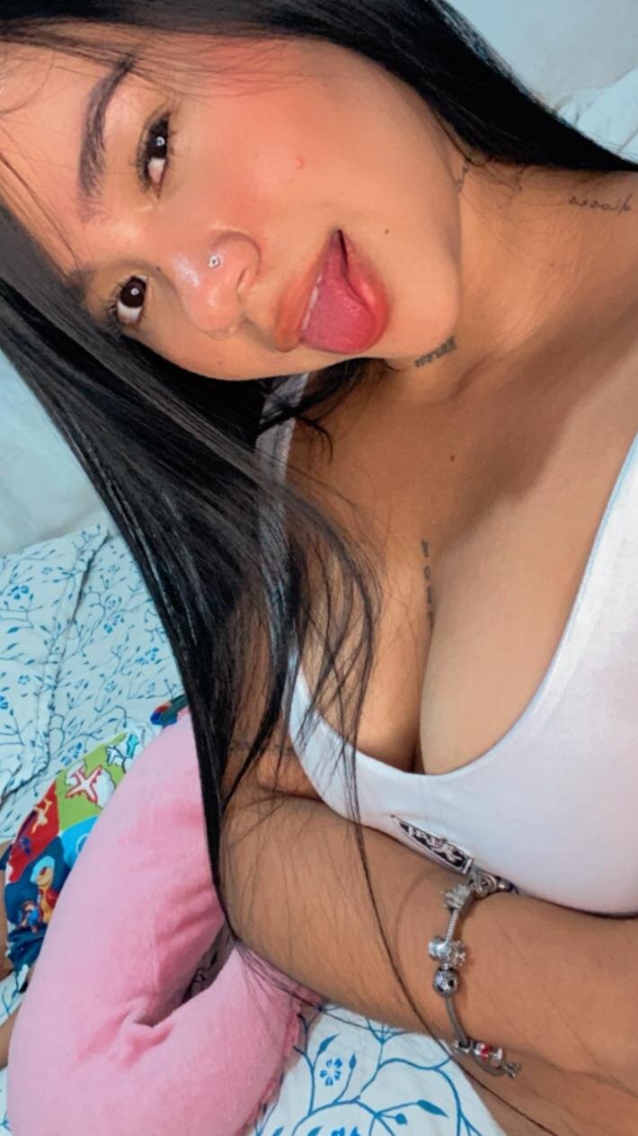 daphne_peython