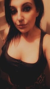 Clarissaroseyplus1 Public slika