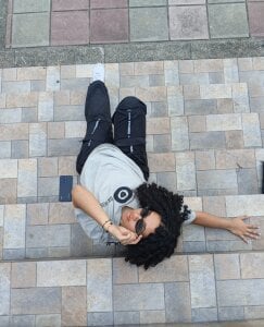 Ally_and_NoaHPublic Bild 4