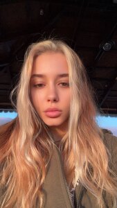 Sneak Peaks Snapchat de nyxcaramel  6 Imagens