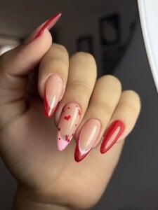 ada_belucci neails 🥰 Immagine 