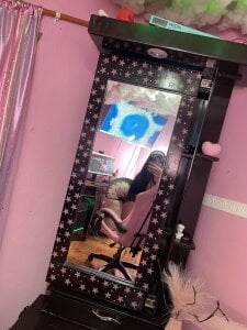 angie_lynn77 Public Pic 6