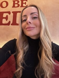 EmaSalis Hey Pic 2