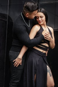 ValeryandSanty_ Public Pic 5