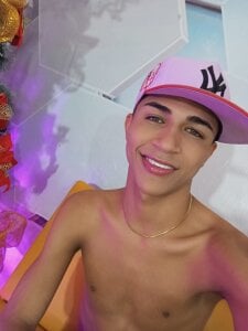 boyswantingplay Alejandro😈💦 Pic