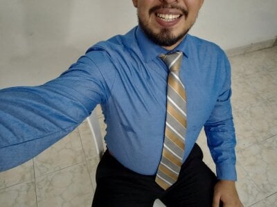 KalethBigDick Blue and black suit office  9. fénykép